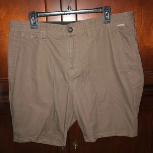 Volcom Men's XL Shorts - Size 36